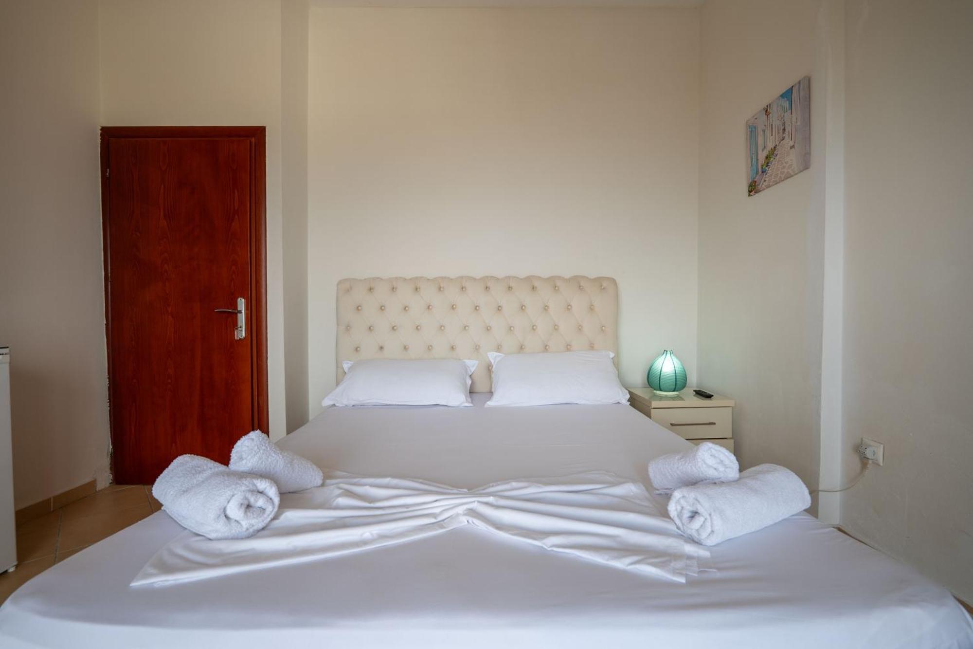 Vila Flamuri Sarandë Exteriér fotografie